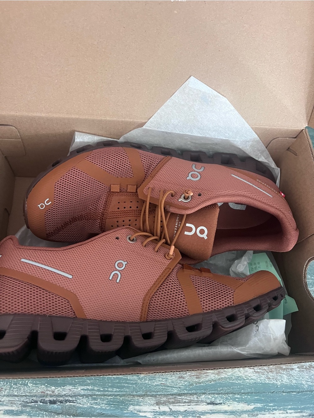 On Women's Brown Low Top Lace-Up Athletic Sneaker Activewear US 8.5 Swiss Engin